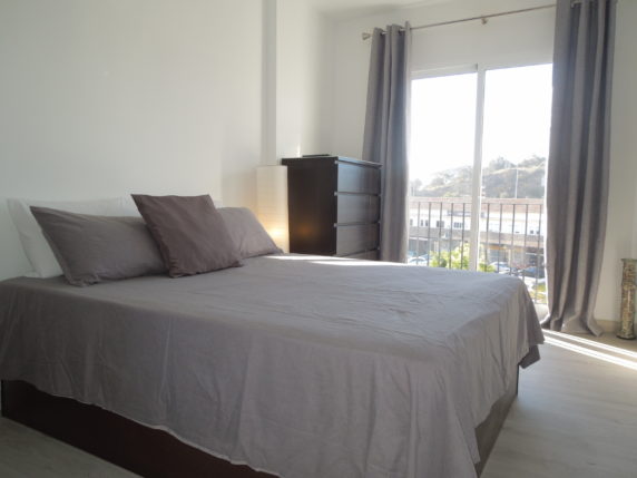 Image 5 of 9 - Modern apartment right in the centre of La Cala de Mijas on the Boulevard