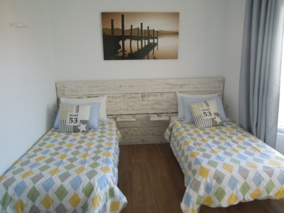 Image 13 of 19 - Beautiful triplex penthouse apartment a stone´s throw away from the beach