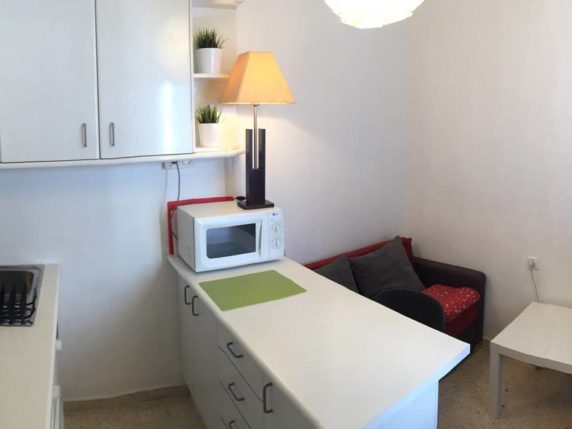 Image 5 of 8 - Cozy mini apartment in the centre of La Cala de Mijas