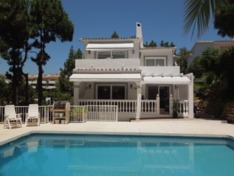 Image of property V310: Lovely and centrally located villa with separate guest apartement