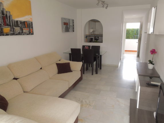 Image 7 of 15 - Lovely groundfloor apartment with private garden close to La Cala beach