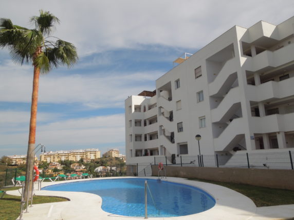 Image 3 of 15 - Lovely groundfloor apartment with private garden close to La Cala beach