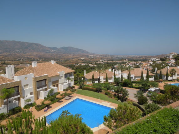 Image 1 of 24 - Luxurious townhouse in the demanded complex Monte Alto in the La Cala Golf Resort