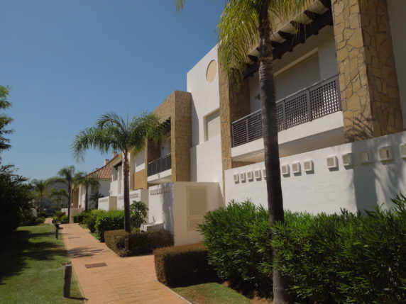 Image 3 of 24 - Luxurious townhouse in the demanded complex Monte Alto in the La Cala Golf Resort