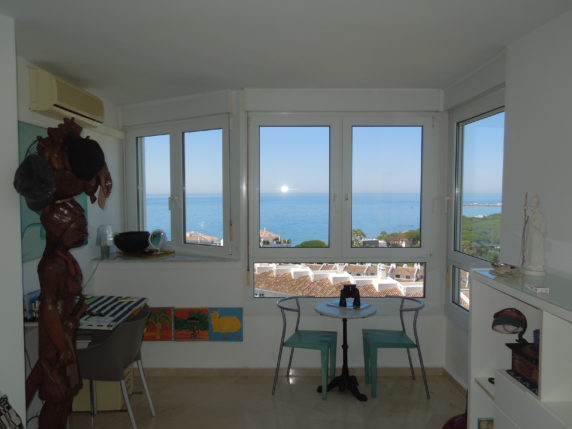 Bild 6 von 11 - Schönes Studio in zweiter Strandreihe mit Panorama Aussicht