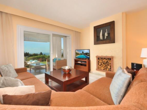 Bild 10 von 19 - Schönes Appartement mit privatem Garten und Meerblick