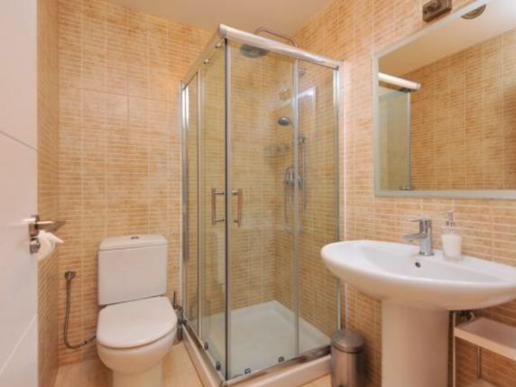 Bild 19 von 19 - Schönes Appartement mit privatem Garten und Meerblick