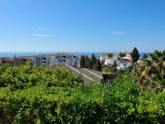 Bild 5 von 19 - Schönes Appartement mit privatem Garten und Meerblick