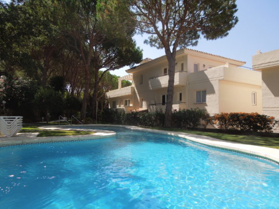 Imagen 3 de 10 - Apartamento de lujo al lado del campo de golf con piscina climatizada