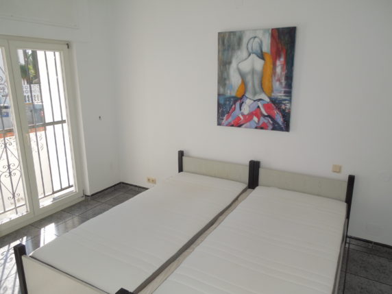 Imagen 7 de 9 - Apartamento situado en zona céntrica y complejo pequeño