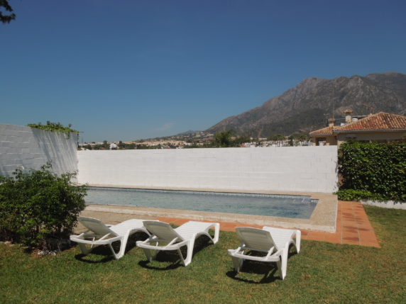 Image 8 of 22 - Centrally located villa in Marbella with many extras