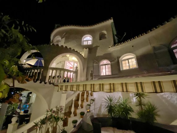 Image 4 of 32 - Stunning villa in central location in Torreblanca