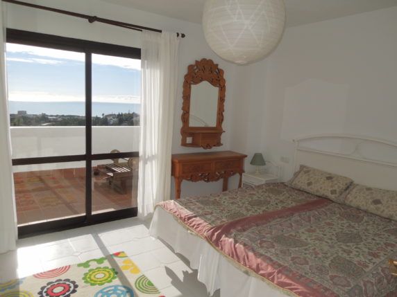 Image 7 of 10 - Beautiful penthouse duplex apartment with sea views