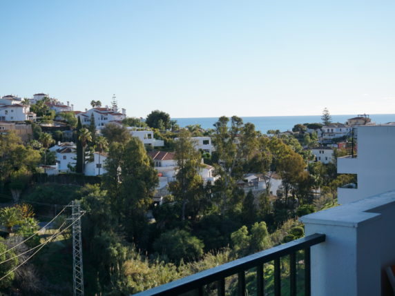 Image 20 of 22 - Beautiful apartment in central location with sea views