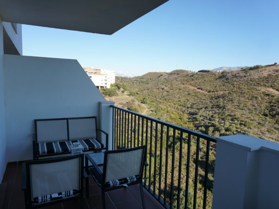 Image 18 of 22 - Beautiful apartment in central location with sea views