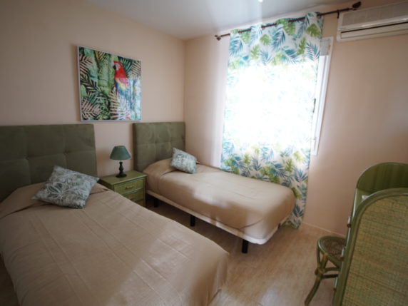 Image 10 of 14 - Great apartment within walking distance to Cabopino port and beach