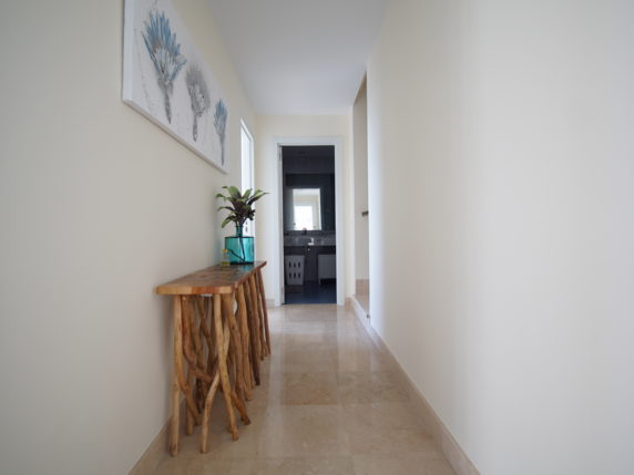 Image 18 of 21 - Luxurious semi-detached villa incl. bills and cleaner! With panoramic views