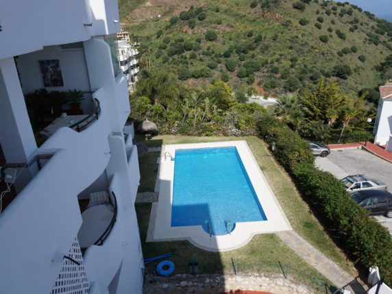 Image 3 of 13 - Unfurnished apartment close to the Miel y Nata Mountain restauarant