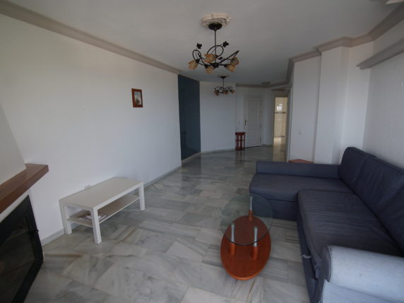Image 6 of 13 - Unfurnished apartment close to the Miel y Nata Mountain restauarant