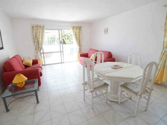 Image 2 of 16 - Spacious duplex apartment within walking distance of amenities & beach