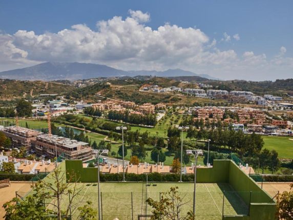 Bild 6 von 31 - Tolles Maisonette Penthaus mit wunderschönem Ausblick (Meer & Golfplatz) 600m vom Strand entfernt