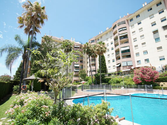 Image 1 of 23 - Stunning penthouse in the centre of Marbella with spacious terrace and lovely views