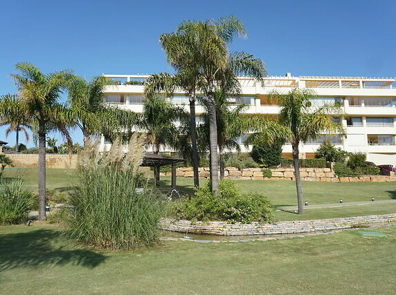 Bild 3 von 21 - Luxuriöse Eck-Penthouse mit großer Terrasse in der Nähe des Strandes und Annehmlichkeiten