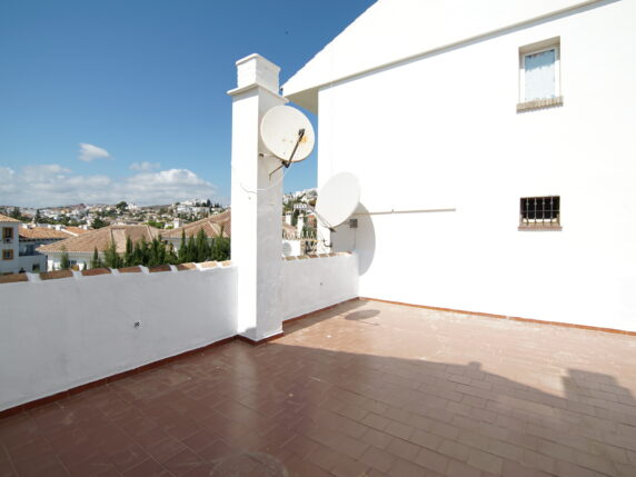 Image 4 of 15 - Great penthouse duplex apartment with large terrace within walking distance of the beach