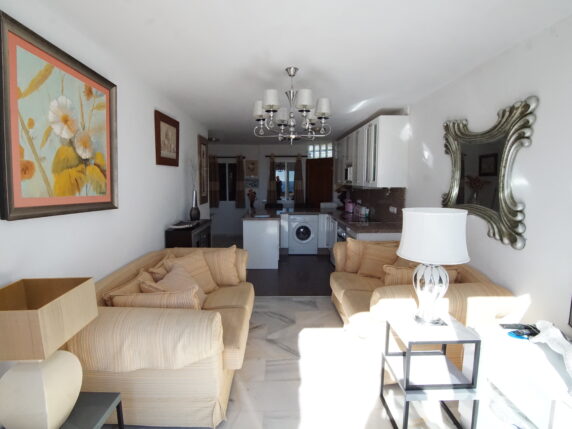 Image 6 of 8 - Lovely penthouse apartment in small community with sunning sea views