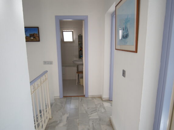 Image 19 of 21 - Charming detached villa within walking distance to all amenities