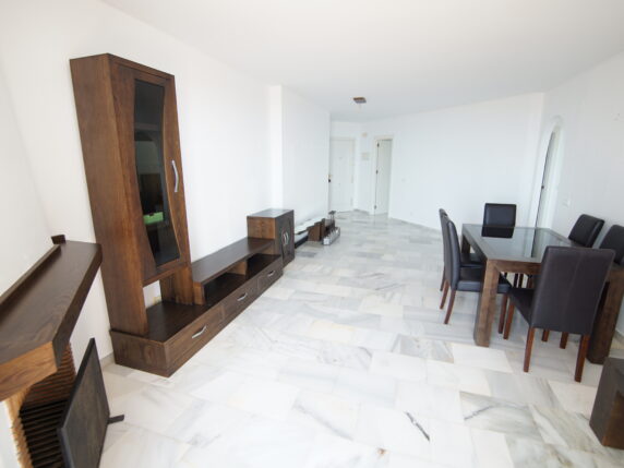 Imagen 7 de 16 - Ático con solárium privado y vistas impresionantes al mar