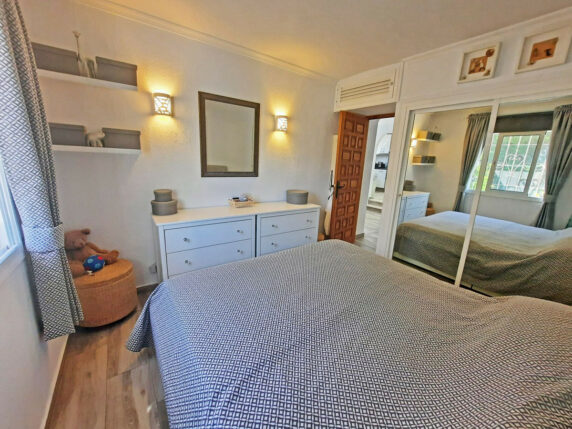 Image 32 of 50 - Detached villa within walking distance of the beach with heated pool
