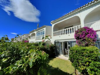 Image of property V382: Townhouse within walking distance to the beach & shops