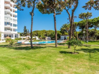 Imagen del inmueble V393: Estudio moderno en la playa con vistas panorámicas