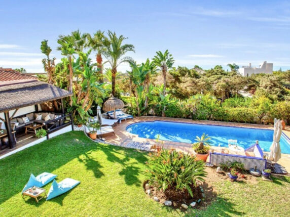Image 4 of 69 - Impressive villa a stone's throw away from the beach with heated pool