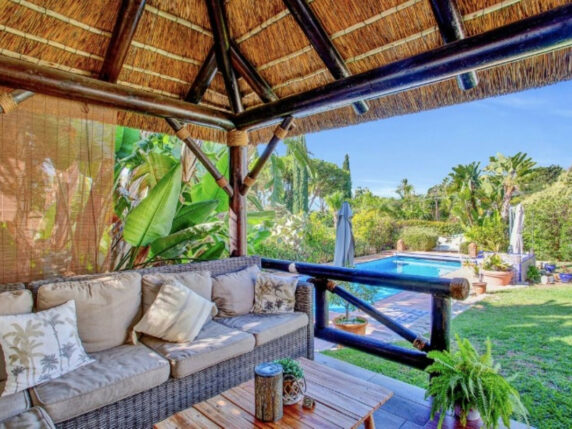 Image 16 of 69 - Impressive villa a stone's throw away from the beach with heated pool