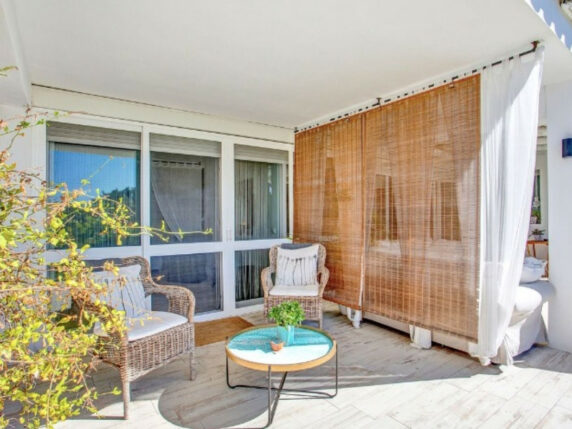 Image 61 of 69 - Impressive villa a stone's throw away from the beach with heated pool