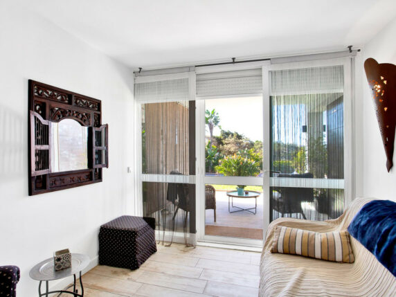 Image 27 of 69 - Impressive villa a stone's throw away from the beach with heated pool