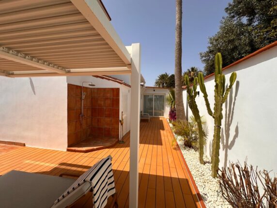 Image 13 of 45 - Fully renovated luxury villa just steps from the beach in Cabopino and Marbesa