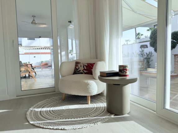 Image 39 of 45 - Fully renovated luxury villa just steps from the beach in Cabopino and Marbesa