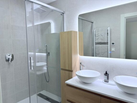 Image 44 of 45 - Fully renovated luxury villa just steps from the beach in Cabopino and Marbesa