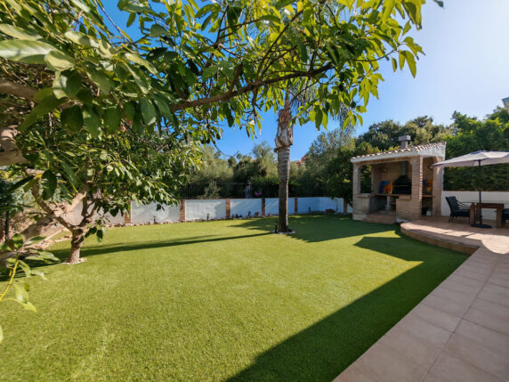 Imagen 3 de 29 - Impresionante villa contemporánea en ubicación céntrica