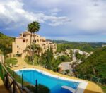 Click to enlarge image: 16