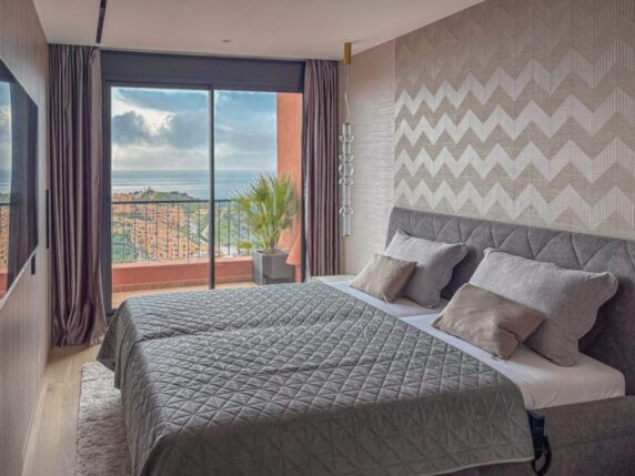 Image 15 de 25 - Penthouse élégant et haut de gamme avec vue à 270º sur la mer, jacuzzi  et nombreux extras