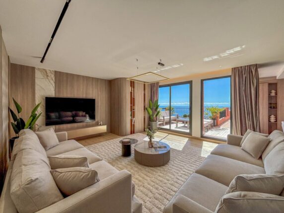 Image 6 de 25 - Penthouse élégant et haut de gamme avec vue à 270º sur la mer, jacuzzi  et nombreux extras