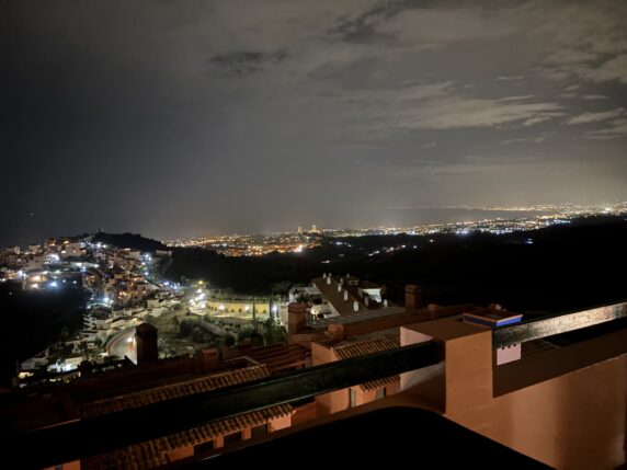 Image 5 of 20 - Elegant high quality penthouse with 270º sea views, jacuzzi  and many features