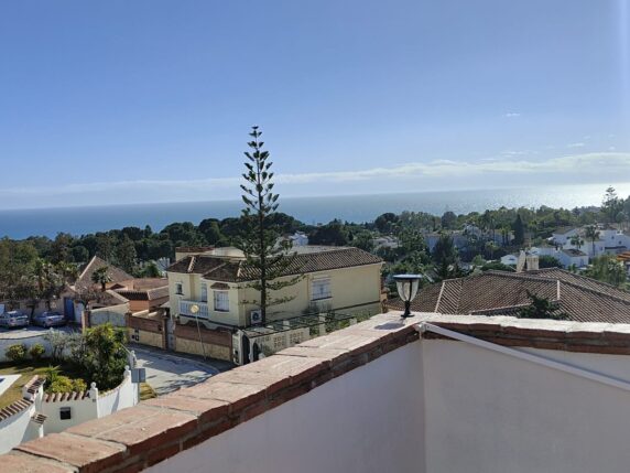 Bild 12 von 36 - Geräumige Villa mit unglaublicher Aussicht auf das Meer
