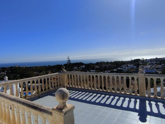Bild 14 von 36 - Geräumige Villa mit unglaublicher Aussicht auf das Meer