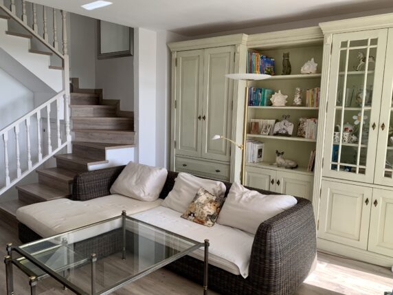 Image 12 of 42 - Beautiful townhouse in the heart of Calahonda with stunning sea views and roof top terrace