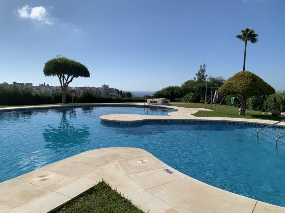 Image 4 of 42 - Beautiful townhouse in the heart of Calahonda with stunning sea views and roof top terrace